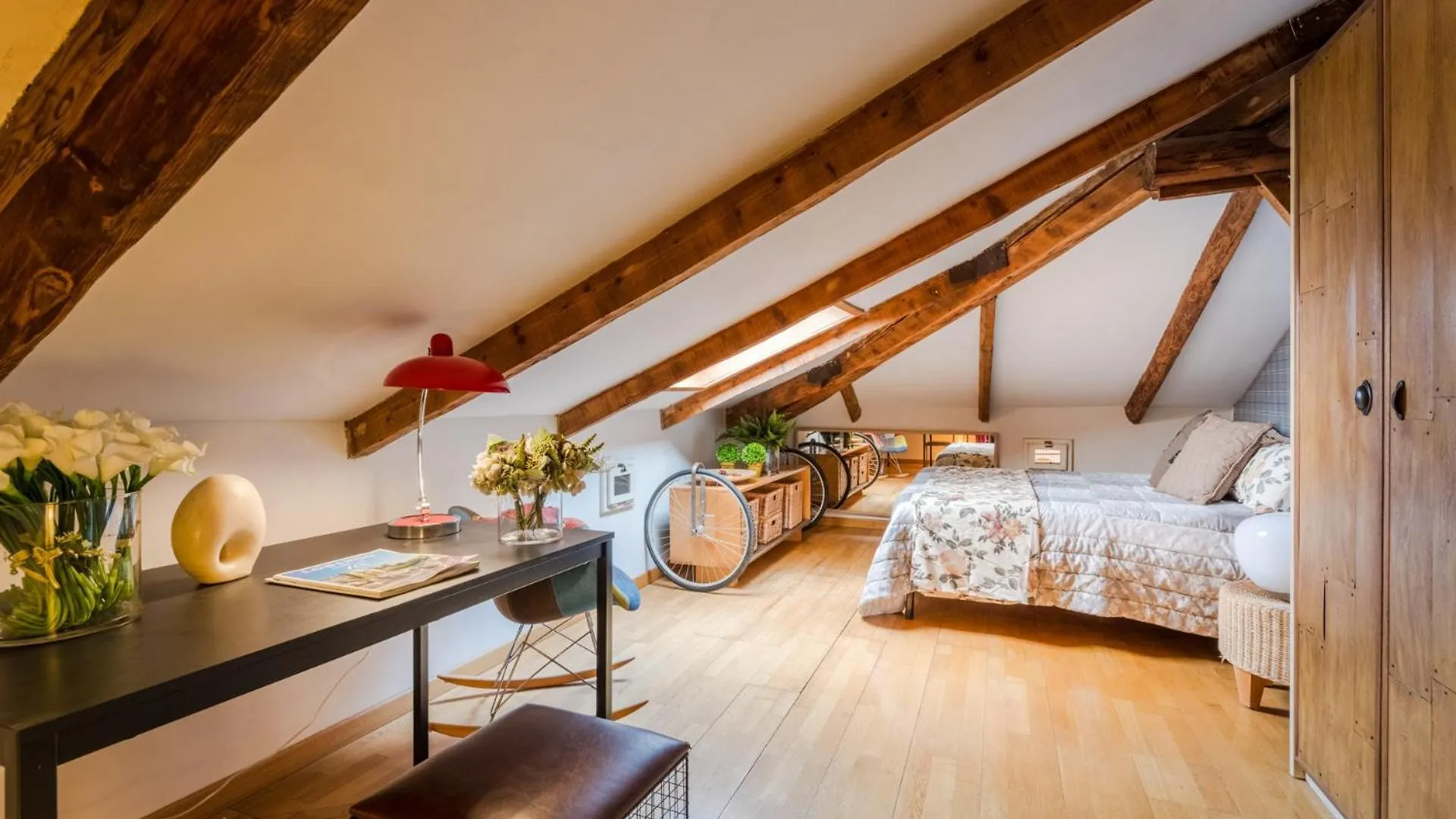 Apartment The Rooftop Penthouse With Elevator In Lucca Italy