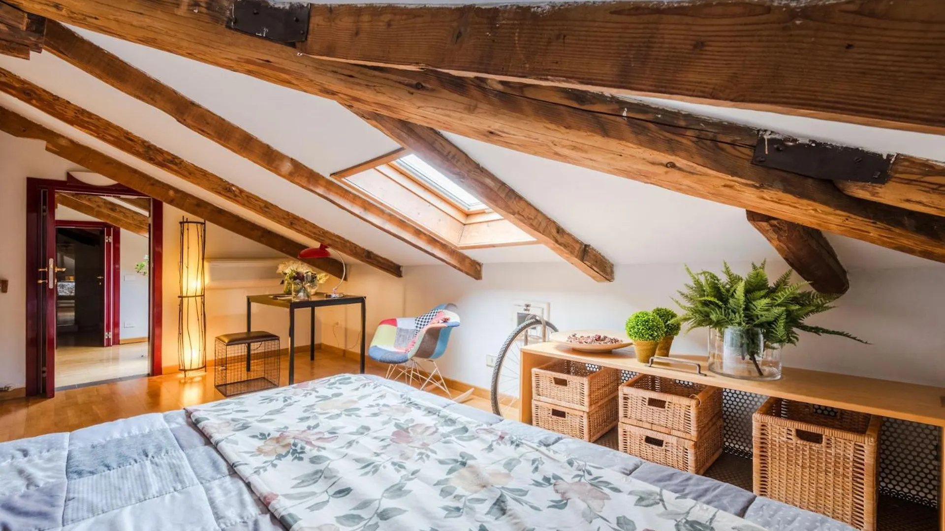 The Rooftop Penthouse With Elevator In Lucca Apartment